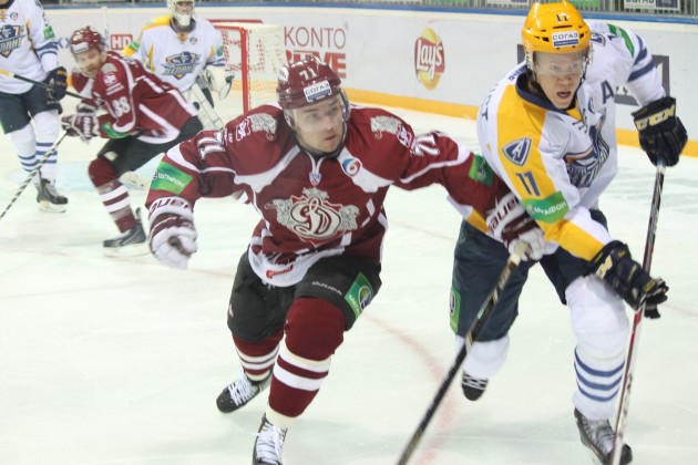 KHL spēle hokejā: Rīgas Dinamo - Atlant