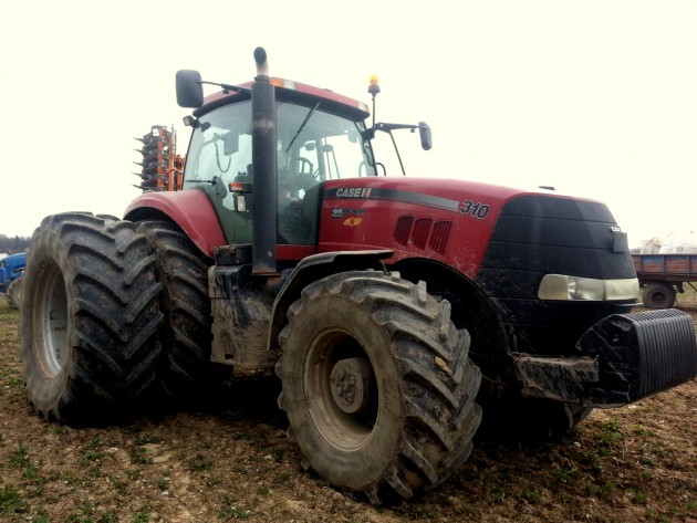 Lietuvā nozagta traktortehnika - CASE IH (MAGNUM 310) - 2
