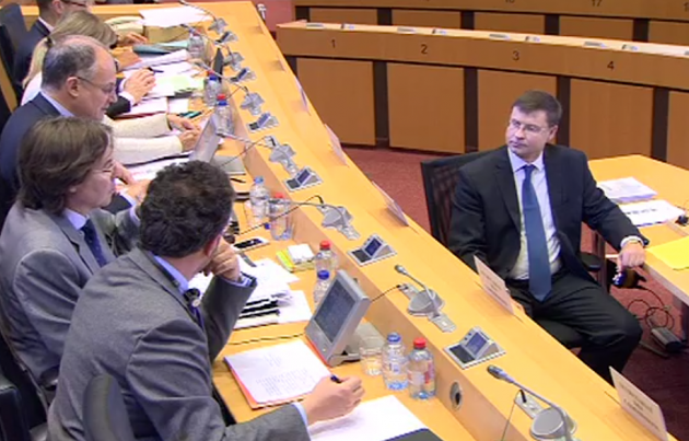 EP deputāti izjautā Dombrovski - 2