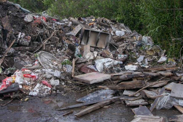 Nelegāla atkritumu izgāztuve Spilves lidostas teritorijā - 5