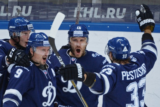 Karsums ar vārtu guvumu sekmē Maskavas 'Dinamo' uzvaru KHL mačā - 12