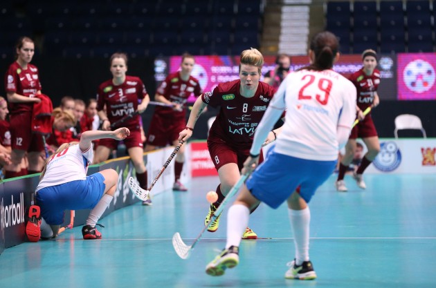 Latvija vs Čehija, pasaules čempionāts florbolā sievietēm Somijā, 05.12.2015 - 27