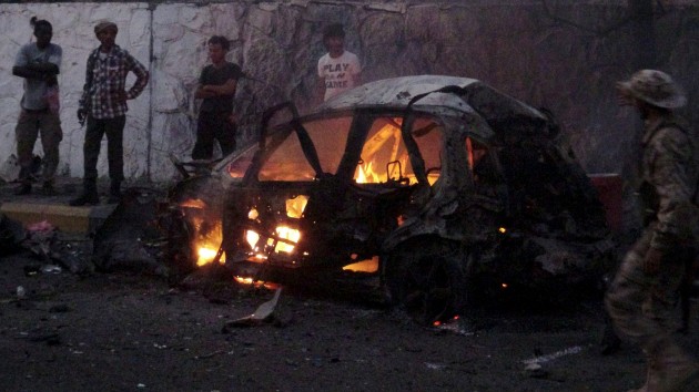 Sprādziens Jemenas pilsētā Adenā - 4