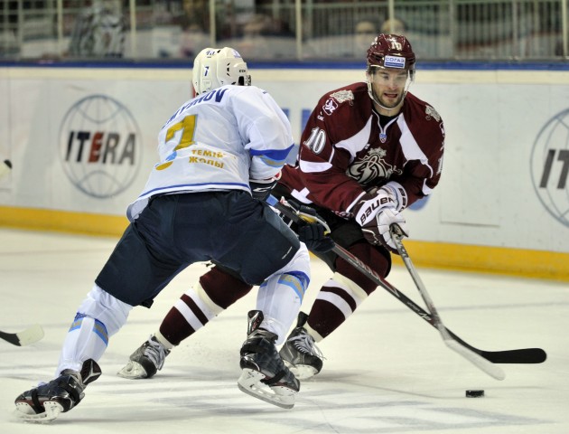 Hokejs, KHL spēle: Rīgas Dinamo - Baris - 4