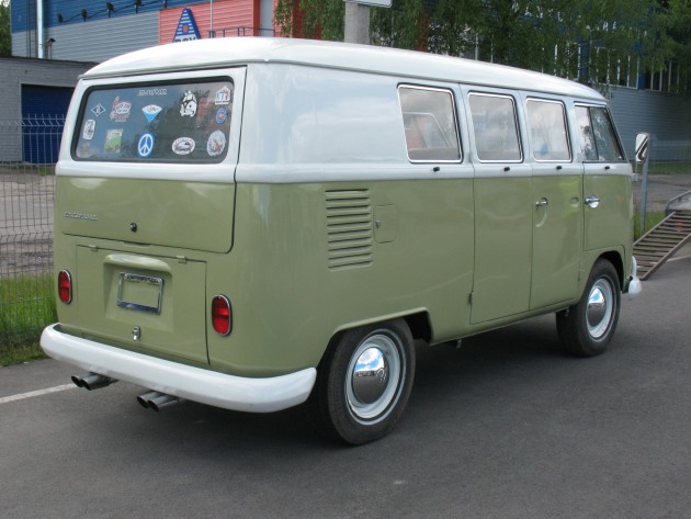 VW_Transporter_2