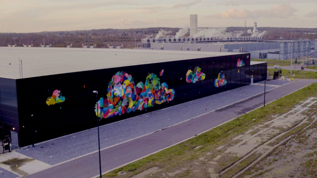 The Data Center Mural Project - Belgium - 13