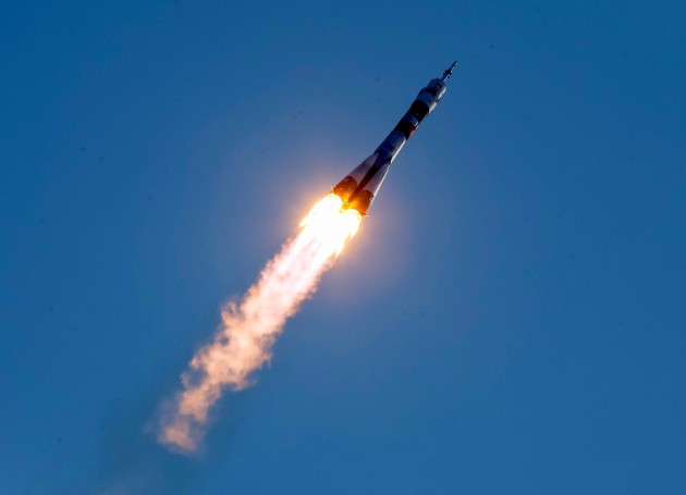 Kosmosa kuģis 'Sojuz' dodas uz SKS - 13