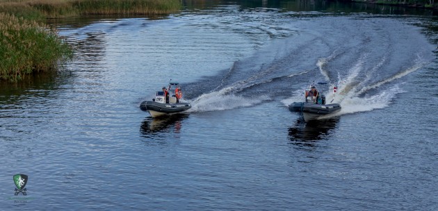 Rīgas pašvaldības policija demonstrē jauno laivu  - 26