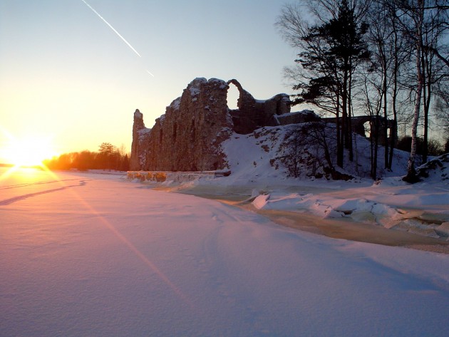 castle ruins - winter