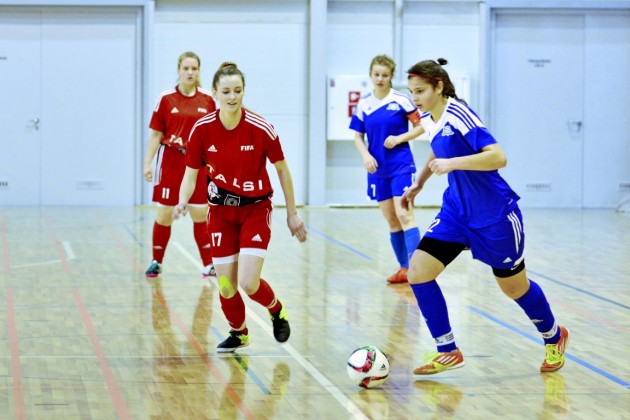 Latvijas meiteņu telpu futbola čempionāts vecākajā grupā - 69