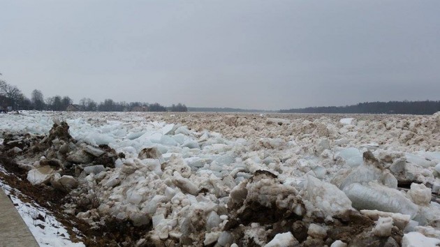 Ledus sablīvējumi Daugavā pie Pļaviņām - 4