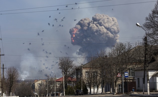 Ukrainā deg munīcijas noliktava - 5