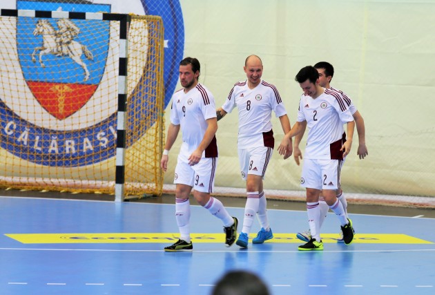  Futbols, Latvijas telpu futbola izlase pret Portugāli - 4