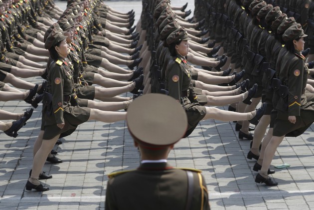 Ziemeļkorejas militārā parāde - 13