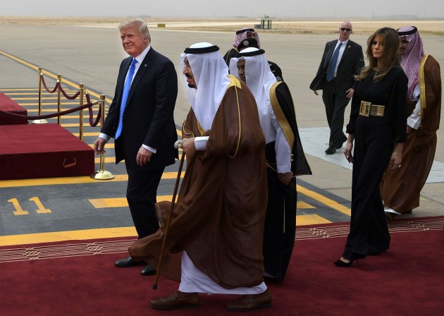 Donalds Tramps vizītē Saūda Arābijā - 23