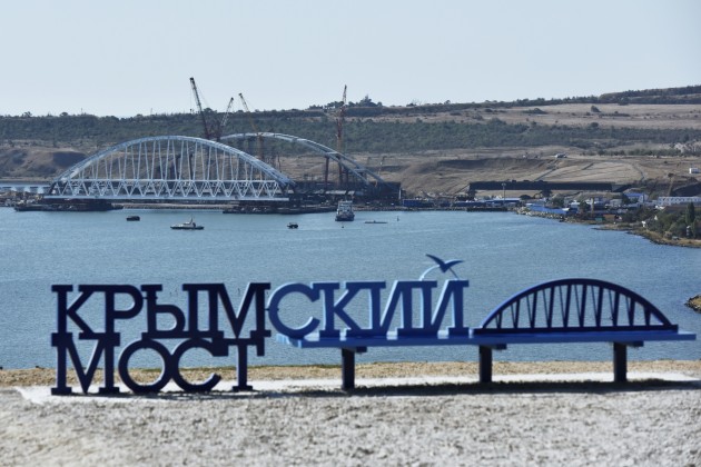 Dzelzceļa tilta būvniecība starp Krimu un Krieviju - 1