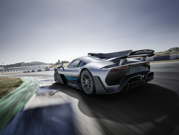 Mercedes AMG Project One - 2