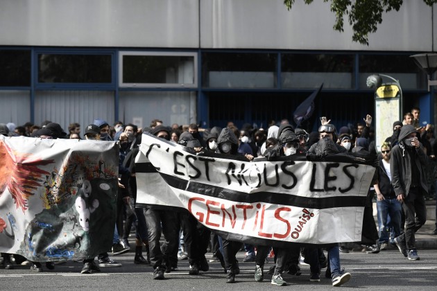 Protesti Parīzē pret darba tirgus reformām - 31