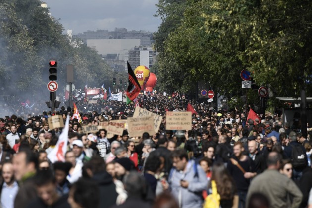 Protesti Parīzē pret darba tirgus reformām - 34
