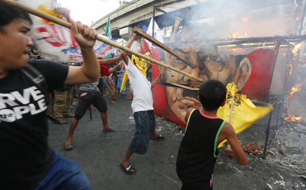 Protesti pret Duterti Filipīnās - 8