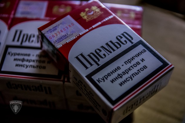 Atsavināta Valsts policijas vēsturē viena no lielākajām nelegālo cigarešu kravām - 5