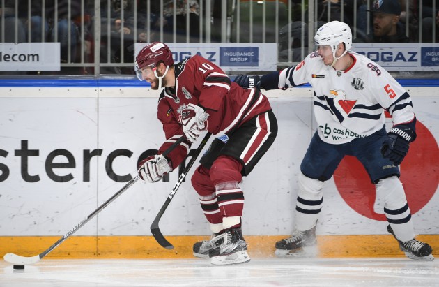 Hokejs, KHL: Rīgas Dinamo - Bratislavas Slovan - 23