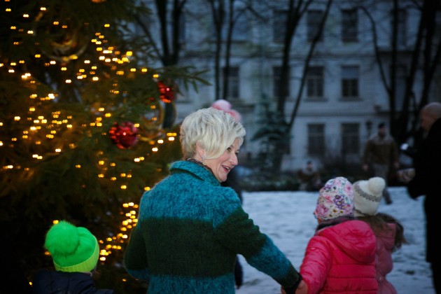 Ziemassvētku eglītes iedegšana pie Rīgas pils - 18