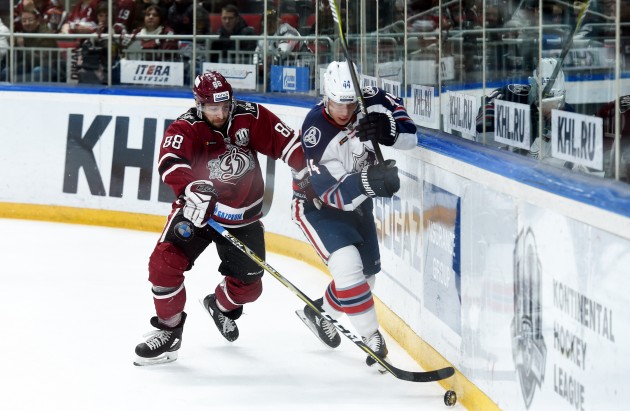 Hokejs, KHL spēle: Rīgas Dinamo - Ņeftehimik - 13