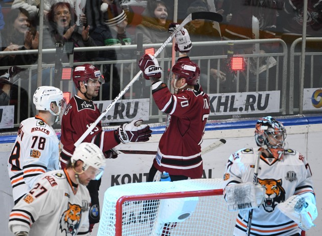 Hokejs, KHL spēle: Rīgas Dinamo - Amur - 22