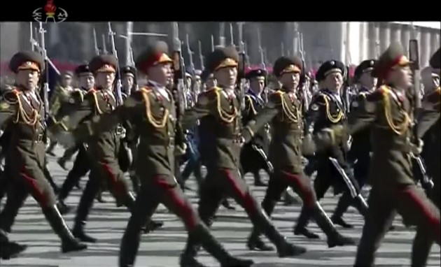Ziemeļkorejas militārā parāde  - 7