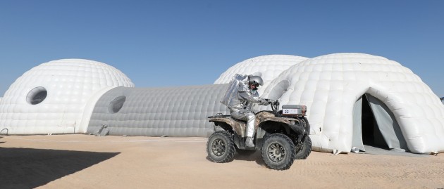 Zinātnieki Omānā pēta Marsa kolonizēšanas iespējas - 17