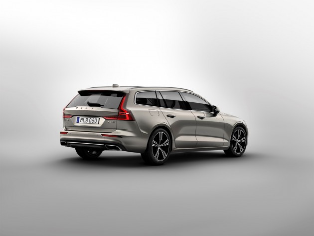 223563_New Volvo V60 exterior