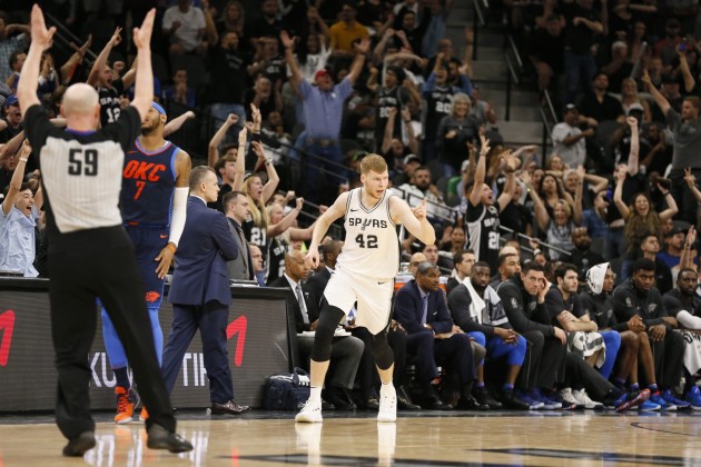 Basketbols; NBA; Spurs pret Thunder; 29.03.18 - 1