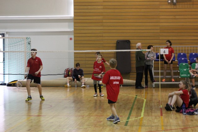 Badmintons. Latvijas pirmajā skolu komandu čempionātā uzvar Valmieras un Siguldas skolas - 6
