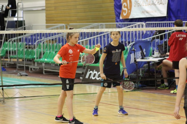 Badmintons. Latvijas pirmajā skolu komandu čempionātā uzvar Valmieras un Siguldas skolas - 32