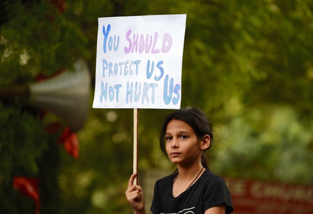 Indijā par kārtējo izvarošanas gadījumu sākas protesti - 11