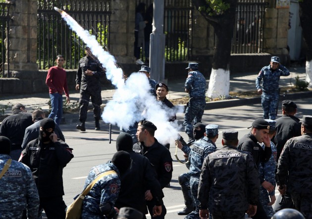 Protests Erevānā  - 7