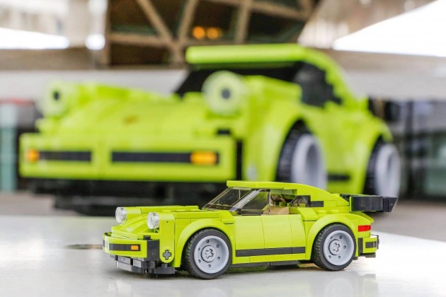 Dabīga mēroga 'Porsche 911' no 'Lego' klucīšiem - 3