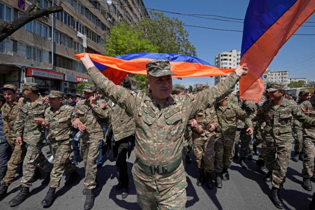 Armēnijā turpinās protesti  - 10