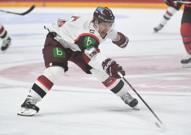 Hokejs, pārbaudes spēle: Latvija - Kanāda - 37