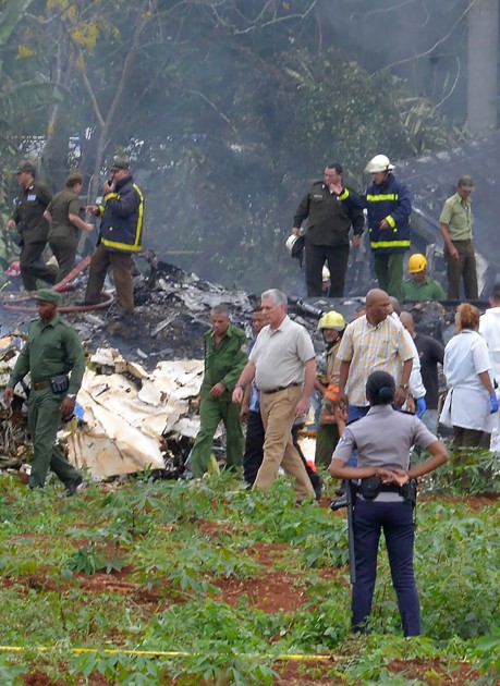Kubā avarējusi lidmašīna ar 104 pasažieriem; trīs izdzīvojušie - 4