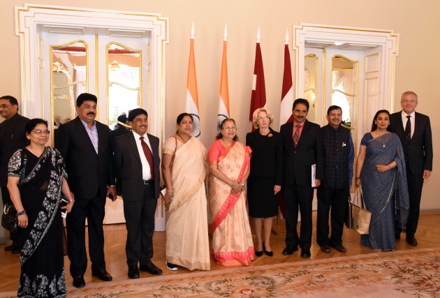 Ināra Mūrniece tiekas ar Indijas parlamenta apakšpalātas priekšsēdētāju Sumitru Mahadžanu - 8