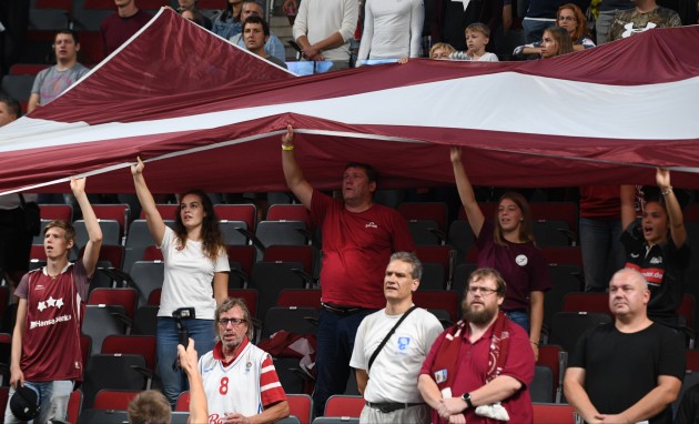 Latvijas vīriešu volejbola izlase par 'gadsimta cīņu' dēvētā EČ kvalifikācijas mačā kapitulē Igaunijai - 4