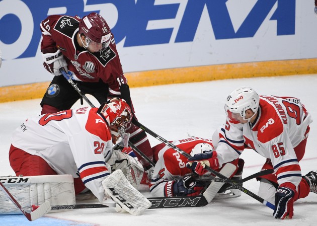 Hokejs, Latvijas dzelzceļa kausa izcīņa: Rīgas Dinamo - Jaroslavļas Lokomotiv - 9