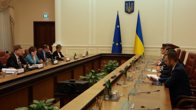 Ukraina atjauno cīņu pret korupciju - 3