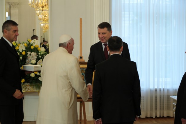 Pāvests Francisks apmeklē Rīgas pili - 19