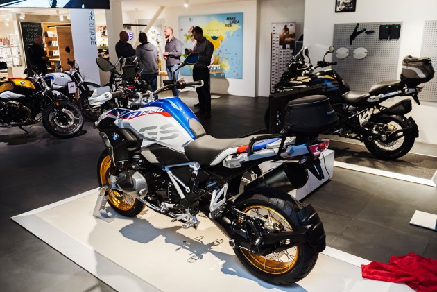 Latvijā prezentēts jaunais BMW R 1250 GS motocikls - 19