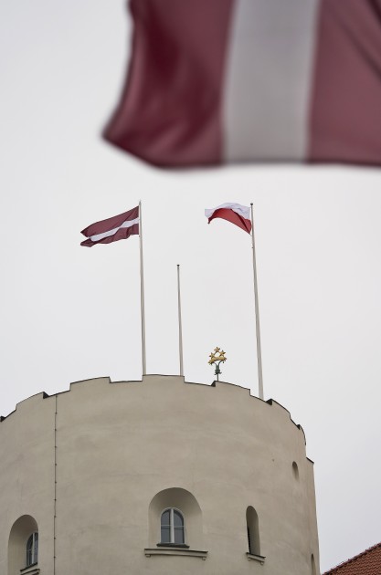 Karoga maiņas ceremonija Rīgas pils Svētā Gara tornī - 15