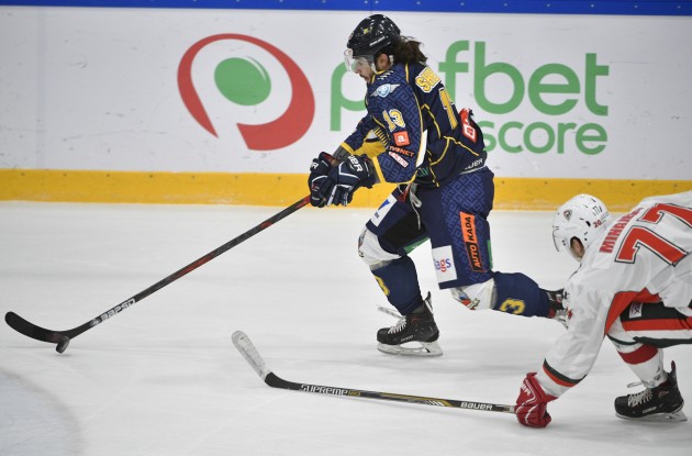 Hokejs, OHL: Liepāja - Kurbads