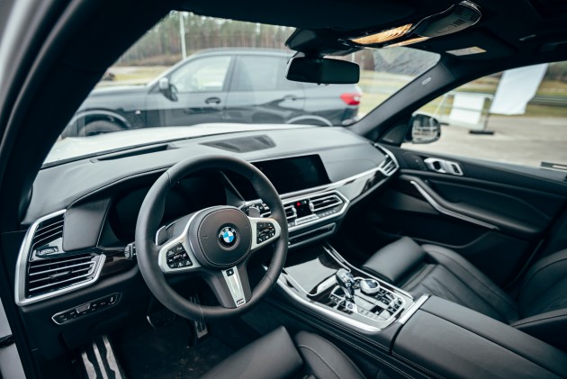 Latvijā ieradies jaunais 'BMW X5' - 7